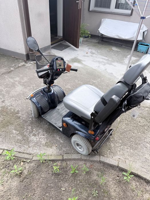 FreeRider Mayfair – skuter elektryczny, NOWE AKUMULATORY, pełne koła