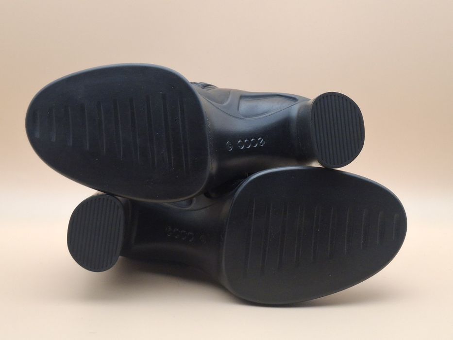 Черевики ECCO Shape Sculpted Motion 75 Нові 37р.
