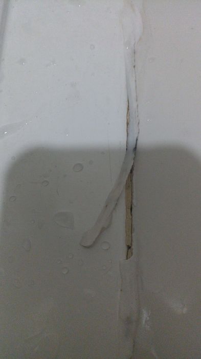 Serviços de canalização Fugadeágua base de duche, deteção e Reparação.