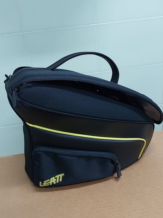 защита шеи Leatt 6.5Carbon