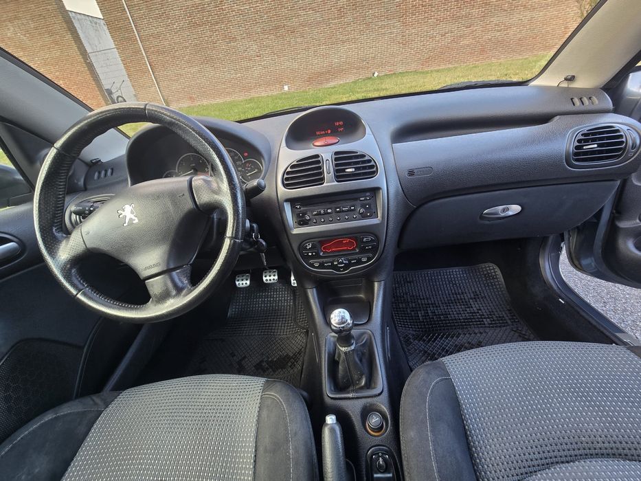 Peugeot 206 CC 1.6 Hdi Cabrio