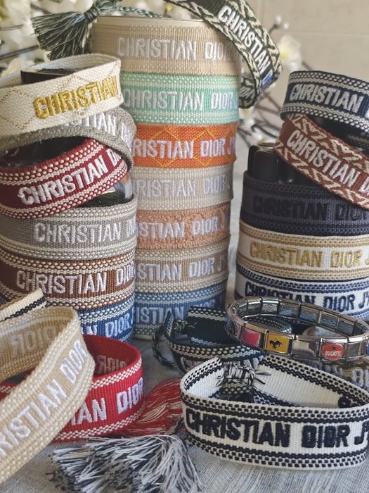 Pulseiras Christian Dior e Pingentes para Pulseiras Italianas