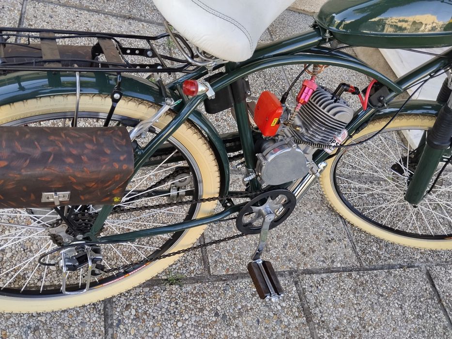 Bicicleta velocípede Restaurada 100,% Para Passeios , Exposição .1 litro/ 180kms