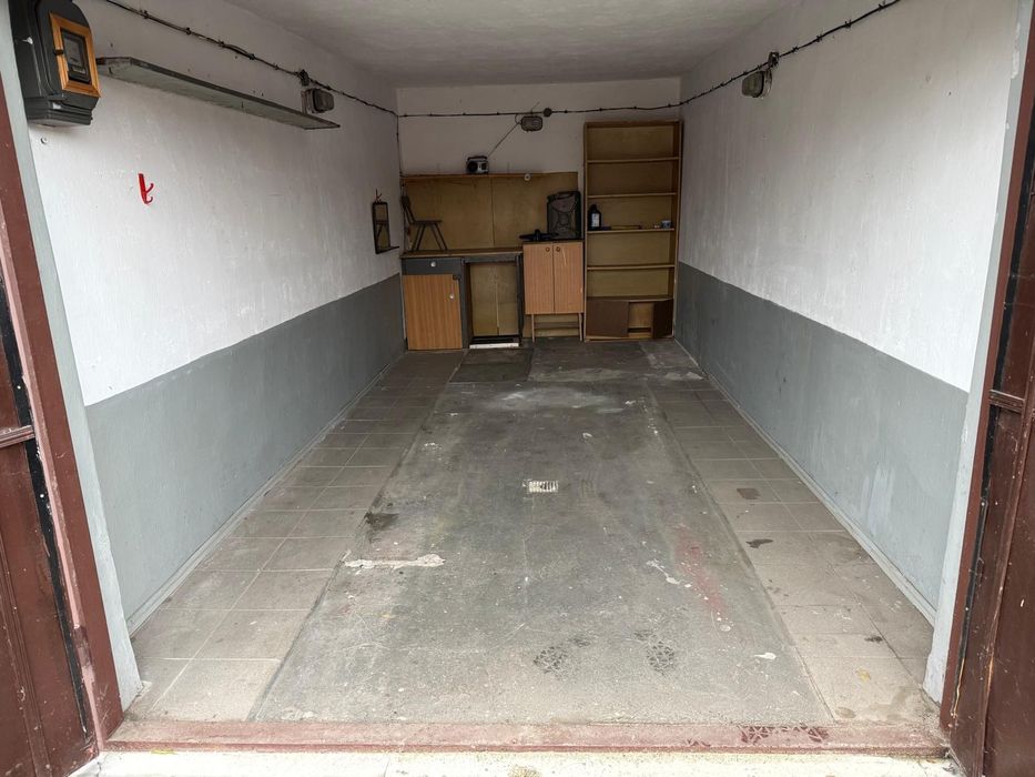 Wynajmę Garaż murowany (Rezerwacja)