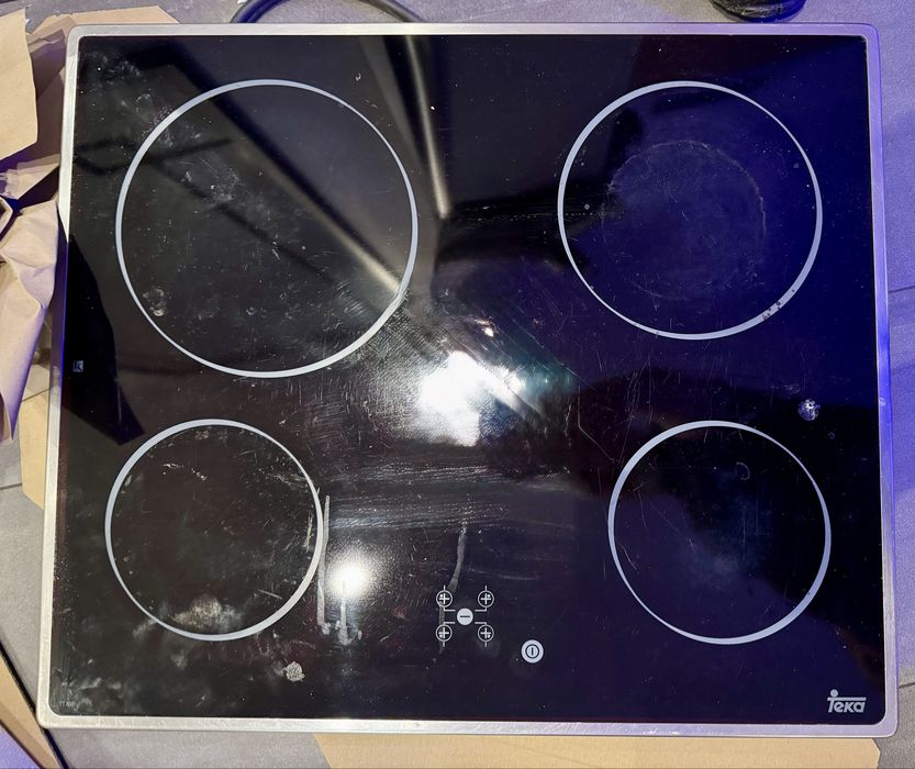 TEKA - piekarnik, plyta ceramiczna i okap