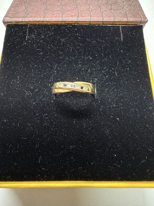 Złoty pierscionek waga 2,2 g proba 585