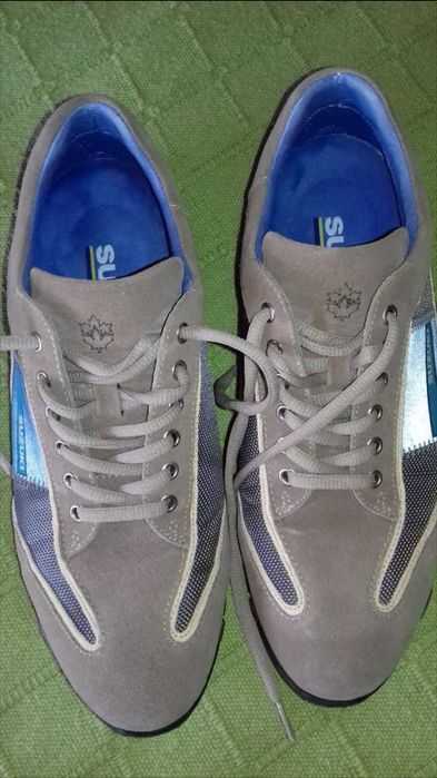 Sapatos tenis 41/42 marca Suzuki moto GP /como novos