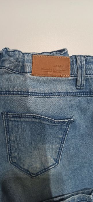 Jeansy Reserved 140