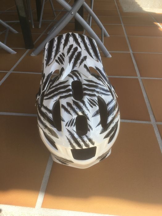 Capacete specialized deviant carbon