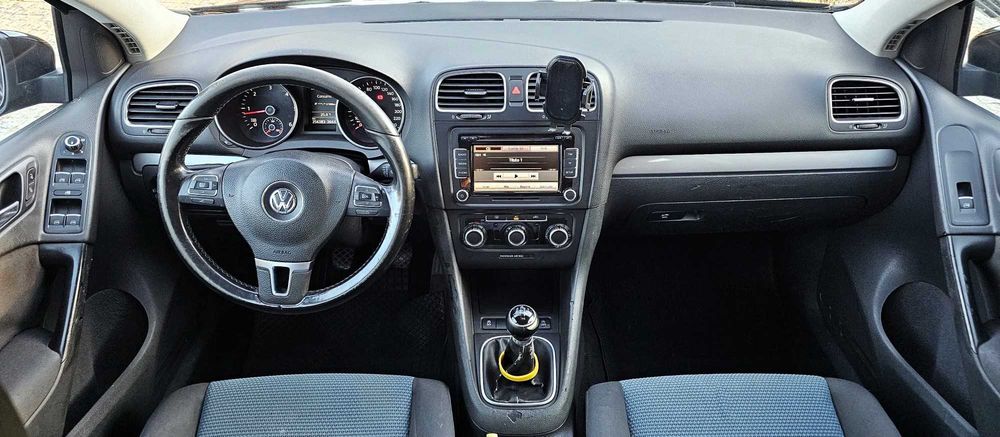 VW Golf 1.6TDi 110cv NACIONAL