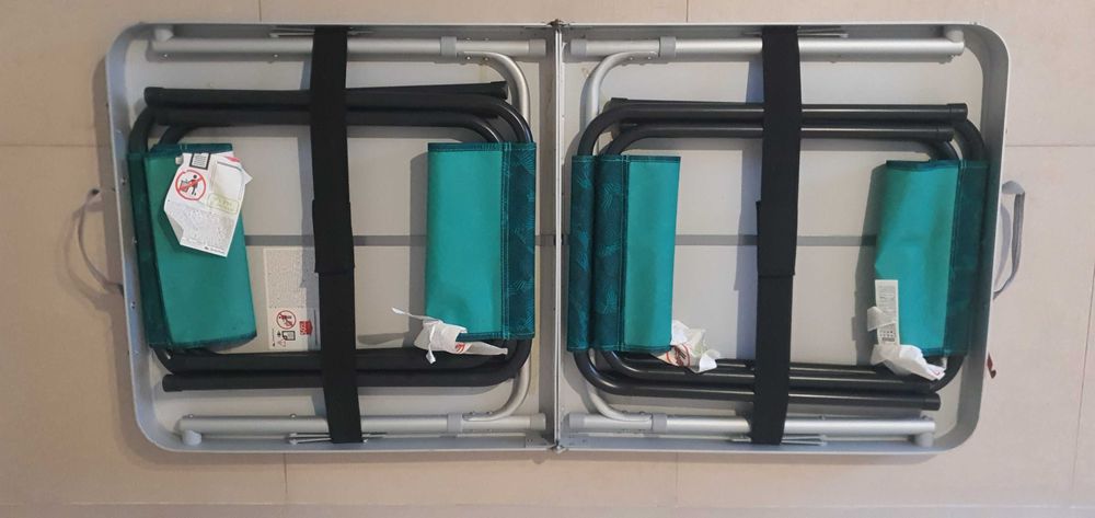 Mesa dobrável de campismo, 4 bancos, 4 a 6 pessoas, verde