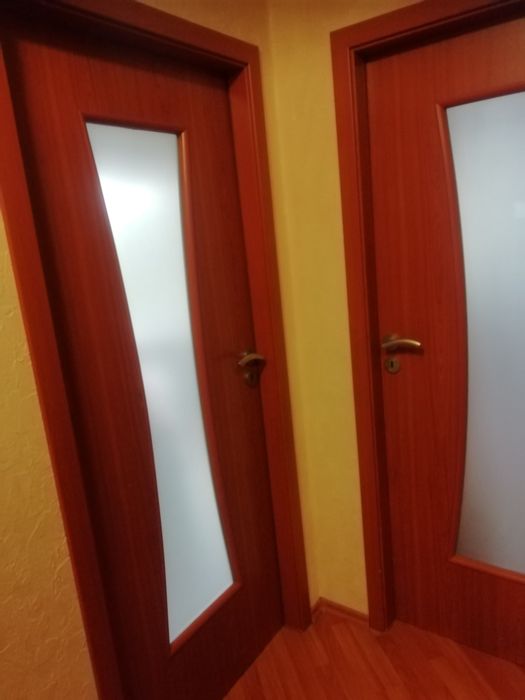 Продам двері міжкімнатні, 2 шт.