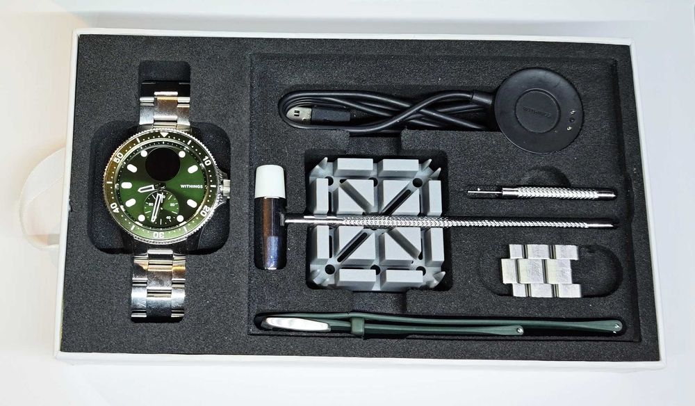 Withings Scanwatch Horizon - smartwatch o klasycznym wyglądzie