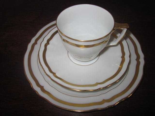 Chávenas com pratos "Limoges"64551252123778123