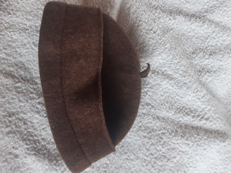 Czapka,  wełniana. Brąz.  Jmm Łucki, butik
