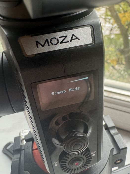 Gudsen MOZA AirCross 2 — стедікам / стабілізатор для камери