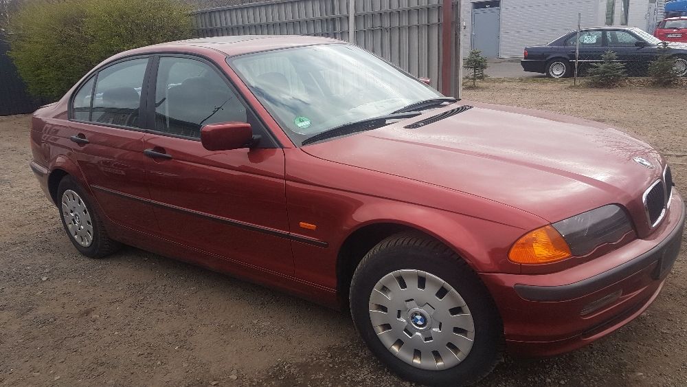 Maska błotnik zderzak lampa drzwi BMW E46 sienarot metallic