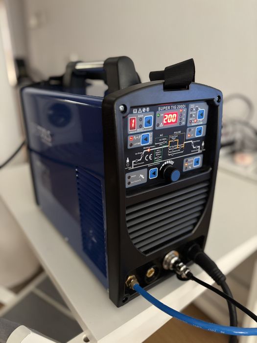 Maquina de soldar tig ac/dc