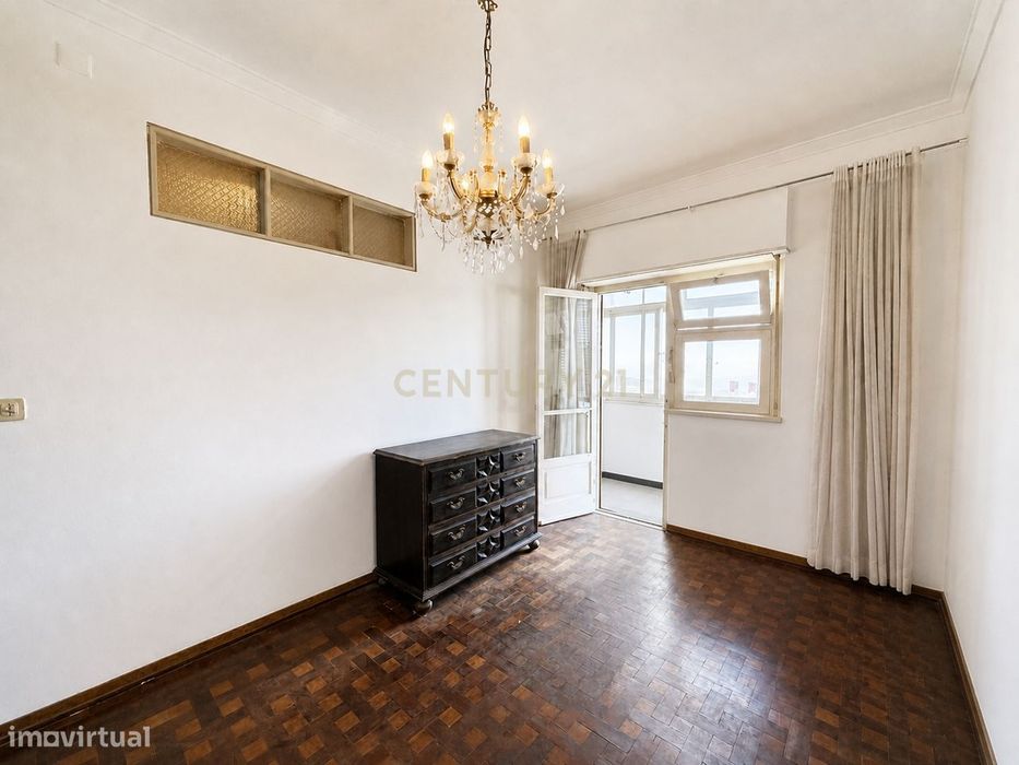 Apartamento T2 em Sacavém perto Aeroporto de Lisboa