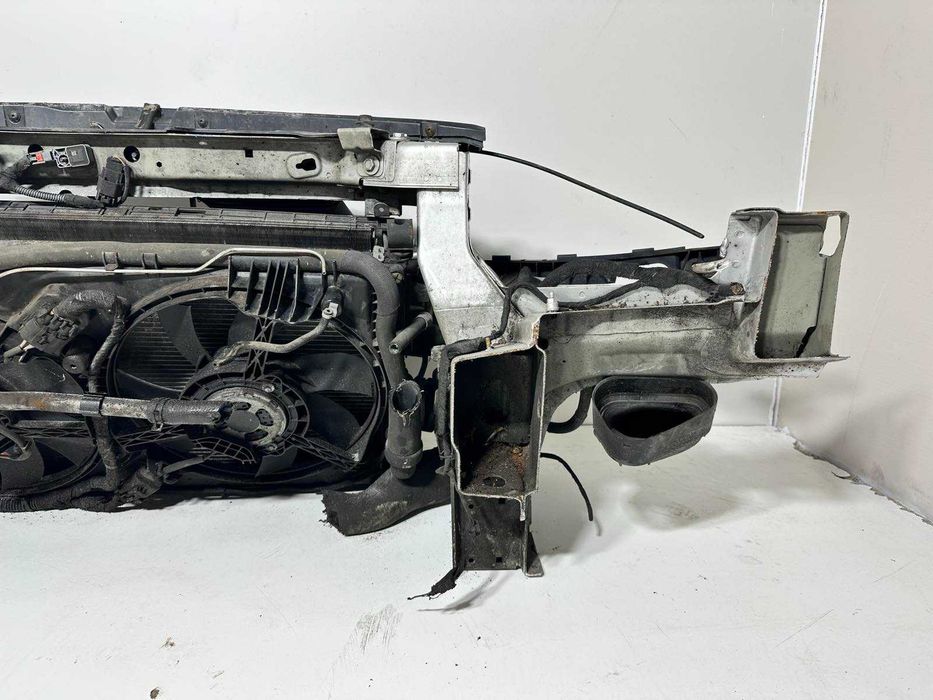 Pas PRZEDNI CHŁODNICA Wzmocnienie Opel Insignia A 08-13 2.0 Cdti