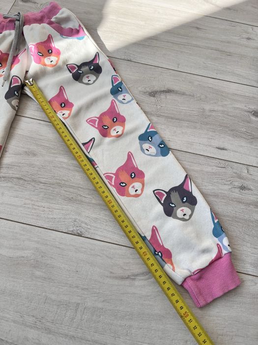 Костюм для дівчинки 122 зріст