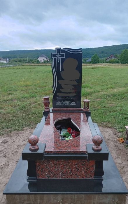 Пам'ятники під замовлення