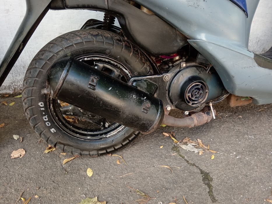 Продам скутер suzuki lets 2