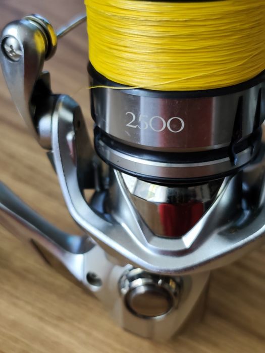 Shimano Stradic 2500 5:2:1