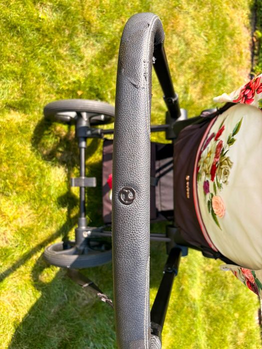 Zestaw Cybex Priam 2w1 Spring Blossom Light + MAXI Zestaw Akcesoriów