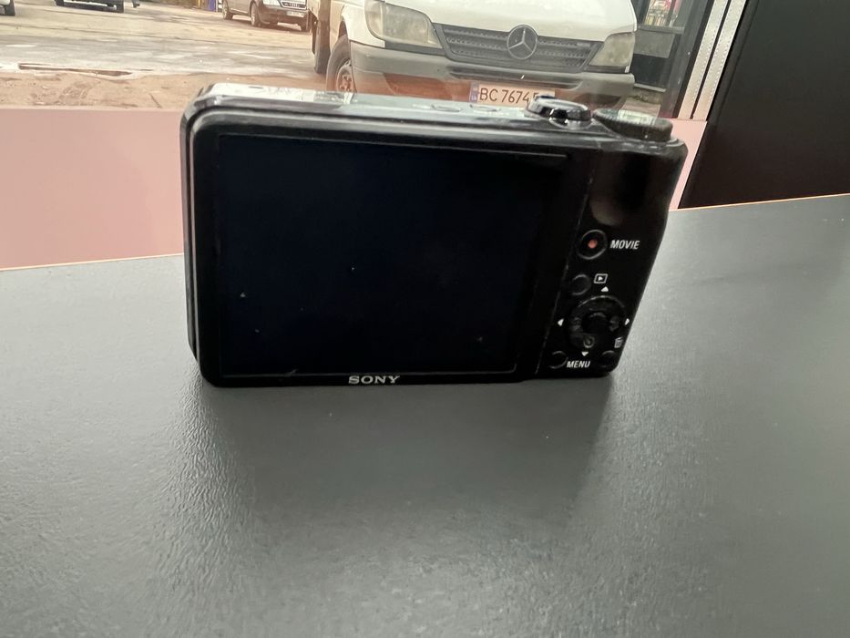 Фотоапат SONY DHC-HX5 стан середній робочий