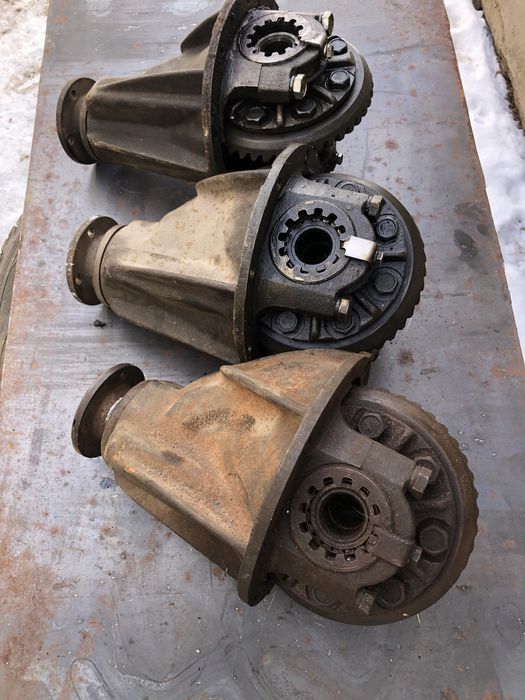 Продам редуктор