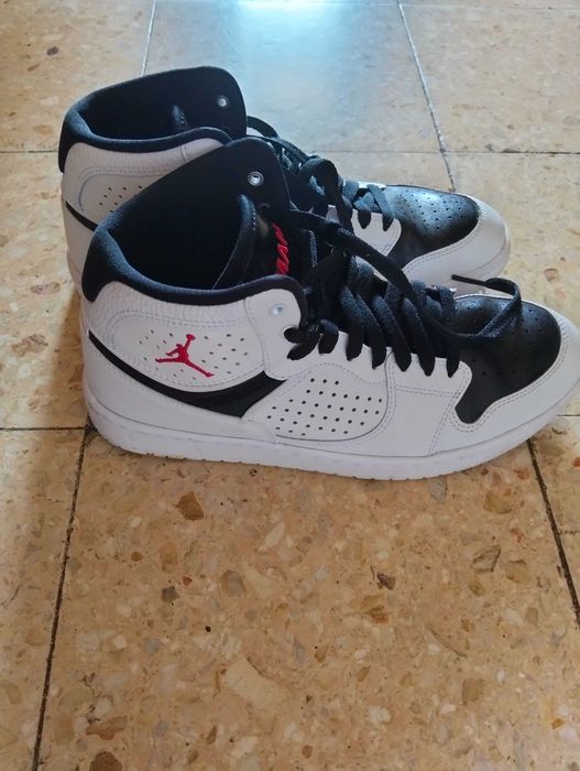 Vendo tênis Nike jordan n 41