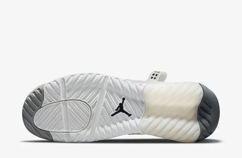 Кросівки Air Jordan Ma2 White