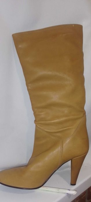 Продам сапоги шкіряні, нові,  імпортні, 38-39 розмір/осінь,SERBIA