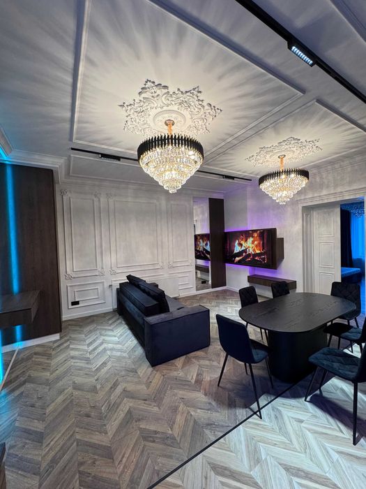 Оренда ВІП квартири в центрі міста біля оперного дуже простора після ремонту власне опалення