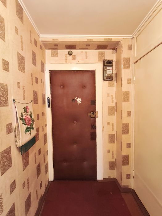 Продаю 1 кімнатну квартиру. Космонавтів. Електронна