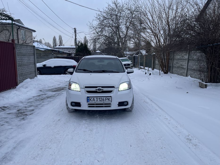 Продам автомобіль полностью робочим состояние