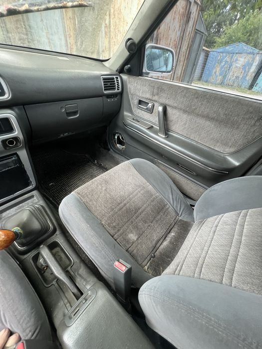 mazda 626 gd  1989год