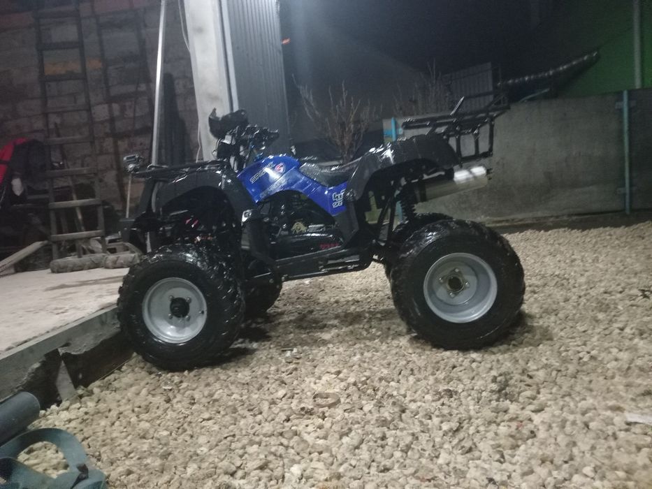 Квадроцикил SPARK 200