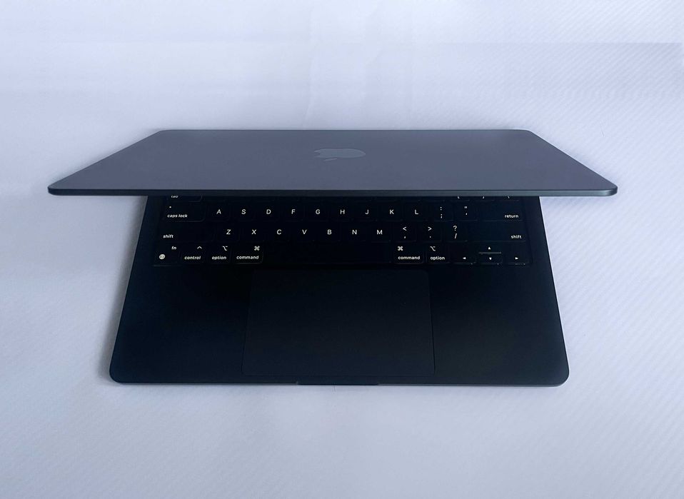 Apple MacBook Air m3 16 256