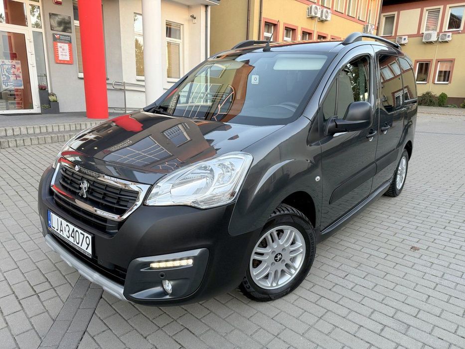 Peugeot Partner 1.6HDI 100KM GPS kamera KLIMATRONIC bezwypadek SERWIS