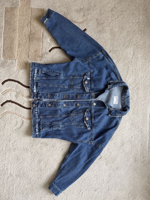 Джинсова куртка Bershka р.S