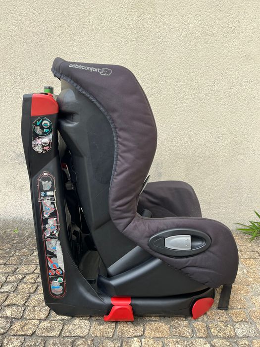 Cadeira auto Axiss da Bebé Confort