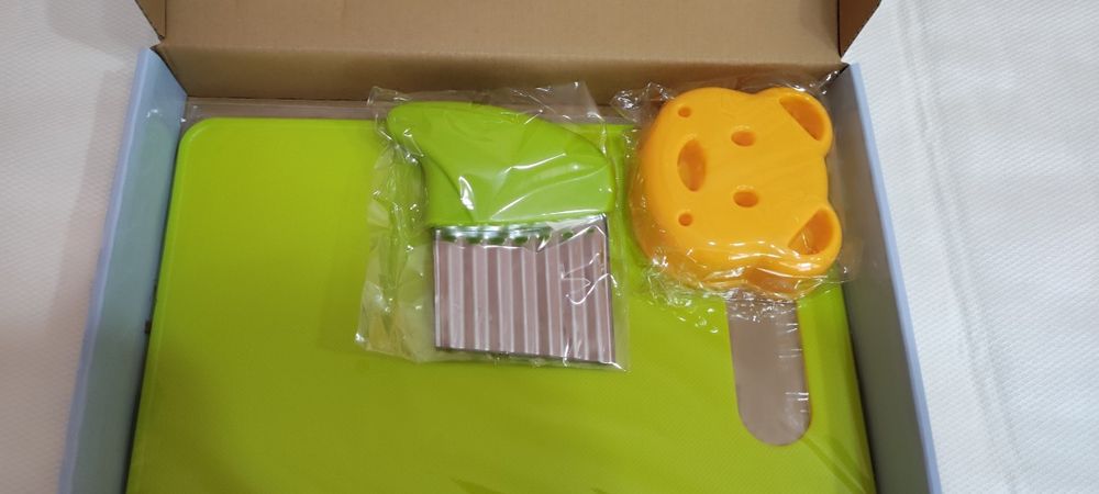 Novo conjunto de cozinha infantil