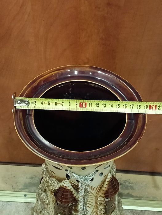 Ваза, напольная ваза