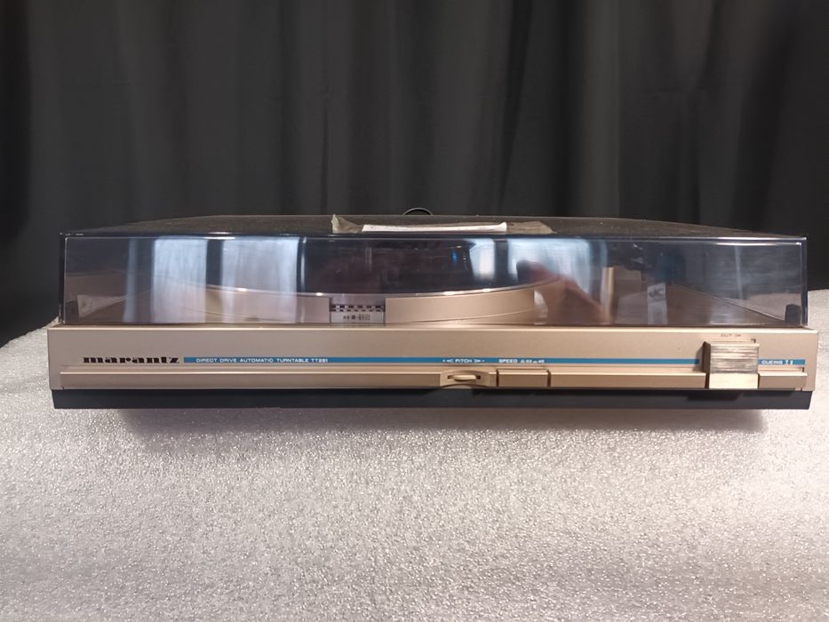 Програвач вінілу Marantz TT251