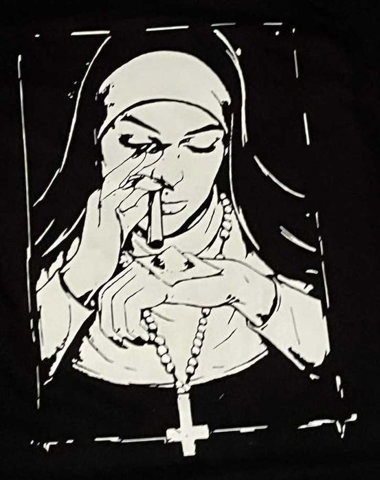 T-shirt z zakonnicą