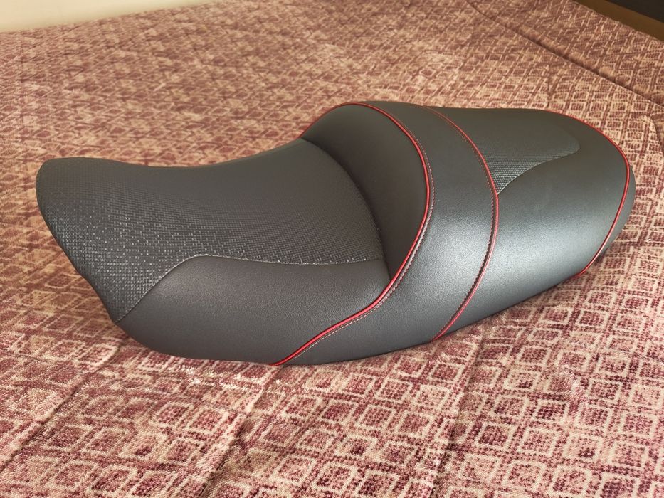 Banco Bagster Z900RS Benfica • OLX Portugal