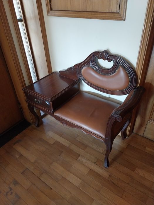 Mesinha com cadeira para telefone - Vintage