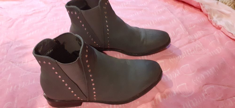 Buty Botki kolor siwe